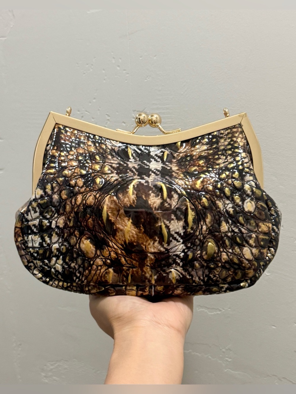 Croc-Embossed Leather Handmade Retro Style Kisslock Frame Bag, Includes 2 Straps